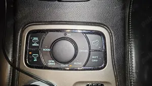 Jeep Grand Cherokee 2013 - imagine 10