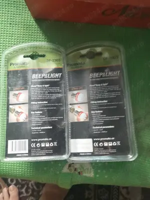 2 becuri led cu sunet 