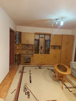 Se vinde apartament - imagine 6