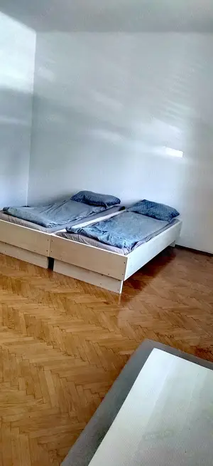 Cazare cu curte privată - imagine 5