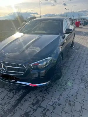 Vand Mercedes E 200 - fabricație 2022 - imagine 2
