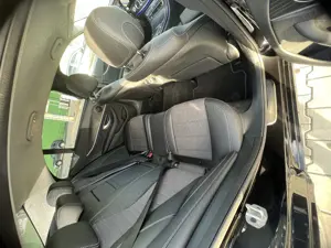 Vand Mercedes E 200 - fabricație 2022 - imagine 4