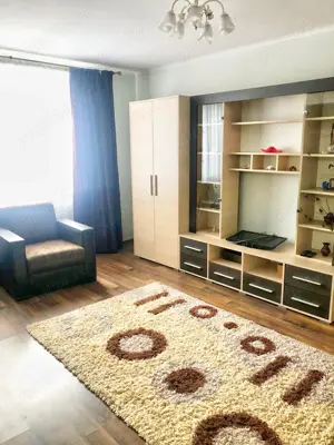 Apartament  3 camere Central lux parter  - imagine 2