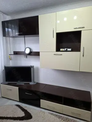 Vând urgent Cameră de camin cu baie - imagine 2