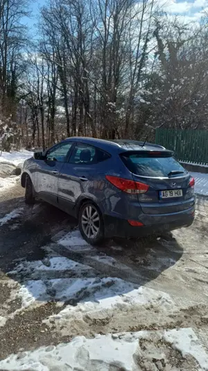 Vând Hyundai ix35  - imagine 2