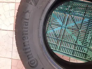 Ocazie ! Anvelope  215/65/16, de vara Continental