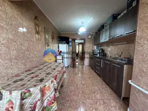 Apartament 3 camere de vânzare – Bulevardul General Dăscălescu, Piatra Neamț - imagine 11