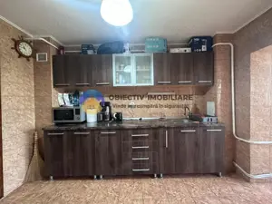 Apartament 3 camere de vânzare – Bulevardul General Dăscălescu, Piatra Neamț - imagine 15