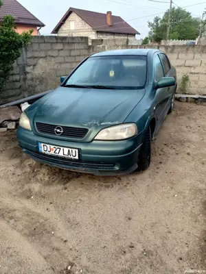 vand Opel Astra  - imagine 2