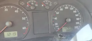 Vând polo 2004 - benzină 