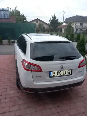 Peugeot 508 hibrid 200 cai - imagine 4