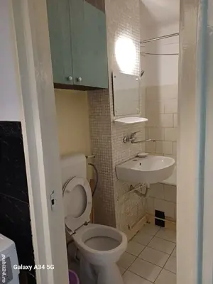 Garsoniera de vânzare  - imagine 5