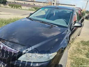 Mazda benzina, 1,8 proprietar  - imagine 3