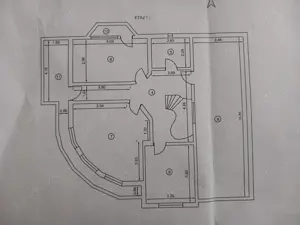 Vand vila zona Eroilor Suceava