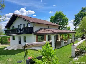 Casa cu peste 1HA pamant in Calimanesti