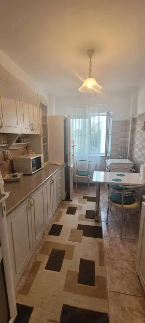 Inchiriez apartament 2 camere - imagine 7