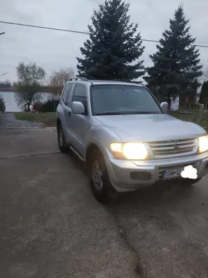 Mitubisi Pajero
