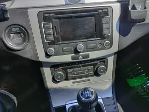 Vând Volkswagen Passat