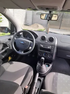Ford fiesta  - imagine 5 Ford fiesta  - imagine 5