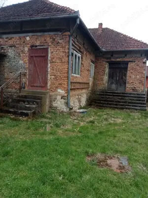 Vand casa 4 camere cu gradina 2.885 mp. Cristioru de Jos, Bihor, E 79, centrul comunei - imagine 3