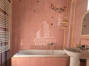 Casa de vanzare, in exclusivitate, in Curtici - imagine 9