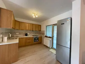 Vand 1 2 duplex , P+1 , constructie noua , in comuna Sacalaz - imagine 2