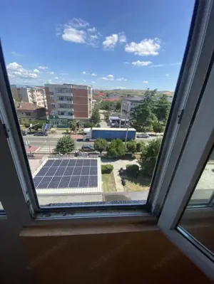 Apartament 3 camere decomandat,etaj 4/4 Bld. Racoteanu, 45 000, Filiasi. - imagine 11