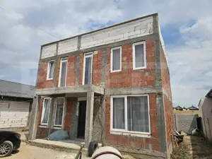 Casa la rosu/semifinisata, P + E, 140 mp utili, 300 mp teren, Selgros