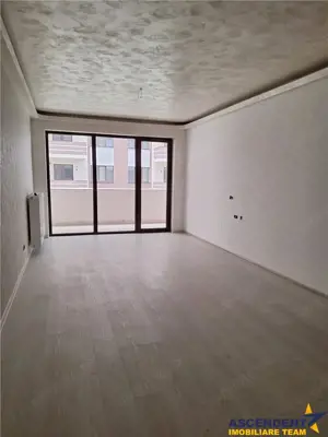 Apartament 2 camere,peste 80mp, decomandat, 2 bai,Isaran,Tractorul - imagine 4