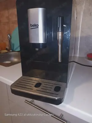 Espresor automat de cafea Beko - imagine 9