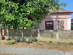 casă la șoseaua principală curte 2500m2 curte   - imagine 5