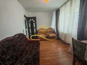 Apartament cu 3 camere