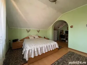 Casa zona Zavoi - imagine 8