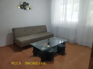 Lapusneanu - v-a-v Parc Tabacarie: Apartament trei camere, doua holuri, etaj 2, gaze, amenajari - imagine 4