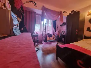 Spectacol&culoare! Apartament unic in Bacau! Aleea Ghioceilor, etaj 1 - imagine 2