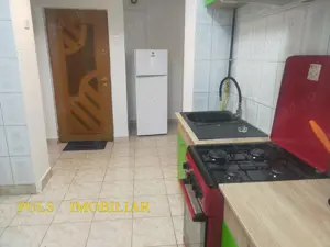 Lapusneanu - v-a-v Parc Tabacarie: Apartament trei camere, doua holuri, etaj 2, gaze, amenajari - imagine 10