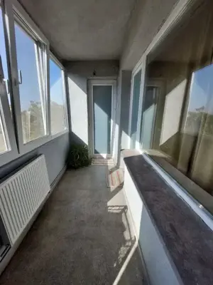 Apartament 3 camere decomandat, 65mp, vizavi de Spitalul Nr 1  - imagine 10