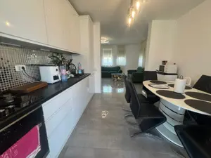 Casă Individuală Mobilată & Utilată | Toate Utilitatile Moșnița Nouă | Comision 0% - imagine 10