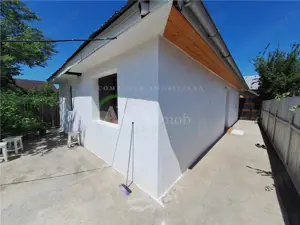 Casa 3 camere  teren 580 mp, zona Tache-Bacau