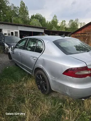 Dezmembrez Skoda Superb Motor 2.0 TDI Euro 5 Tip  CBBB ,an 2010 - imagine 4