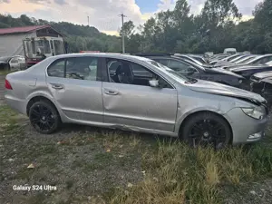 Dezmembrez Skoda Superb Motor 2.0 TDI Euro 5 Tip  CBBB ,an 2010 - imagine 10