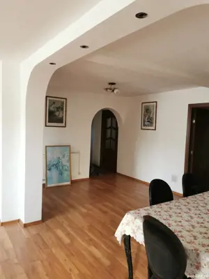 Casa de vanzare in Bucovina - imagine 2