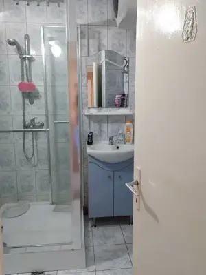 Apartament 3 camere Spitalul Judetean cu balcon spatios - imagine 8