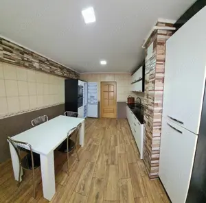 Vand apartament 3 camere spatios - imagine 10