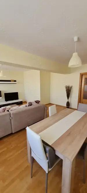 Vand apartament 3 camere spatios - imagine 11