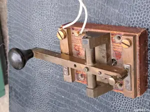 dispozitiv vechi  Morse 