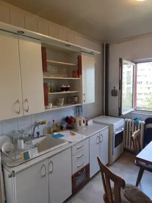 Apartament cu 4 camere decomandat, 90 mp, zona Titulescu - imagine 7