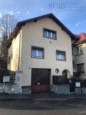 Oportunitate! VILA  4 CAMERE CU PARCARE, Centrul Istoric