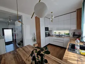 Vila superba in Livezeni, independenta energetic