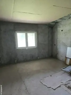 Casă de vânzare Roznov  Slobozia  - imagine 2